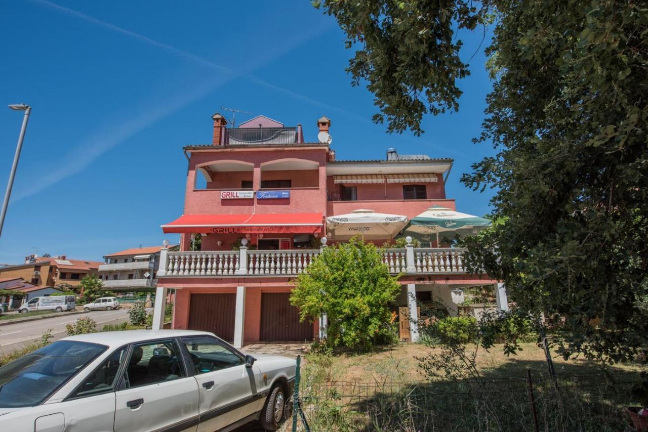 Two Bed Rooms Fortuna Near The Beach Πόρετς Εξωτερικό φωτογραφία