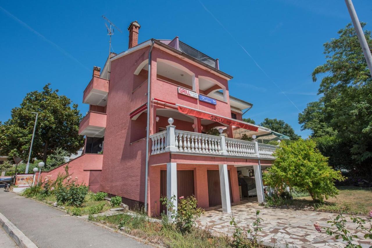 Two Bed Rooms Fortuna Near The Beach Πόρετς Εξωτερικό φωτογραφία